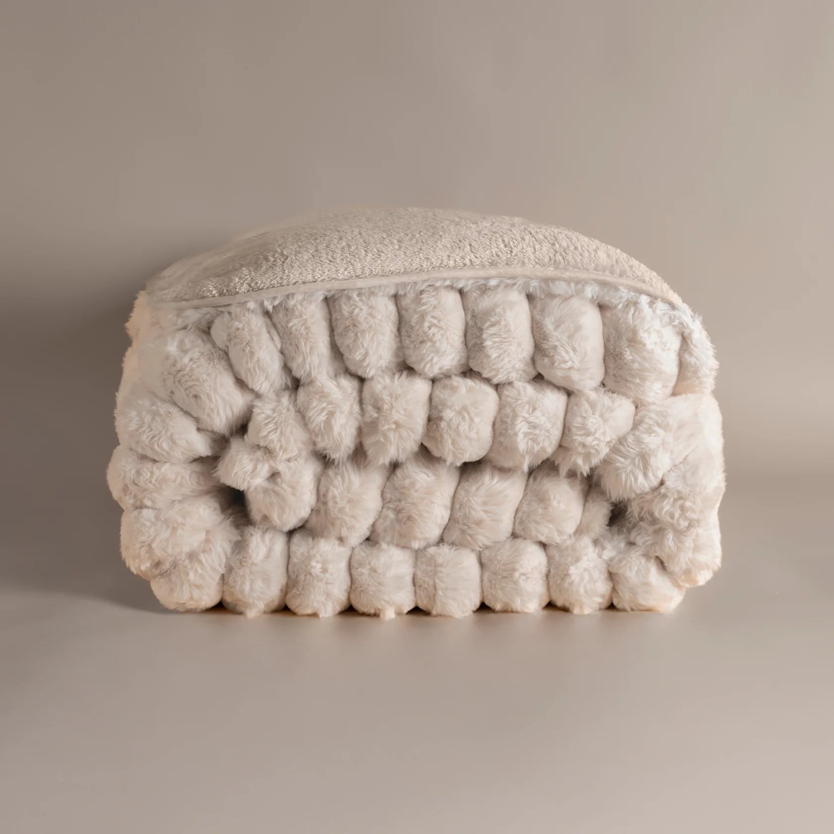 Cobertor Invernal Vianney – Abrigo Alto – Marfil